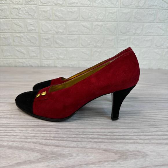 Anne Klein Suede Pumps WMNS 7 Red & Black Two-Tone Heels with Gold Button Detail - Picture 4 of 10
